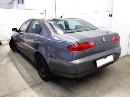 Alfa Romeo 166, 2000 - pohled č. 3