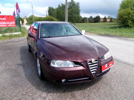 Alfa Romeo 166, 2004 - pohled č. 2