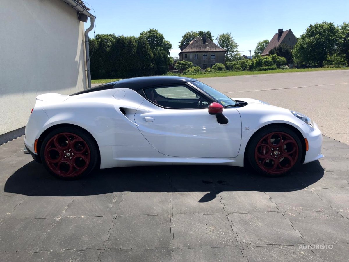 Alfa Romeo 4C, 2016 - pohled č. 8
