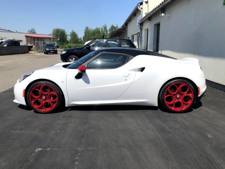 Alfa Romeo 4C, 2016 - pohled č. 5