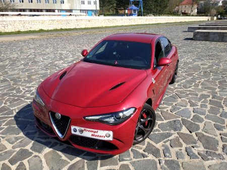 Alfa Romeo Giulia, 2017 - pohled č. 2