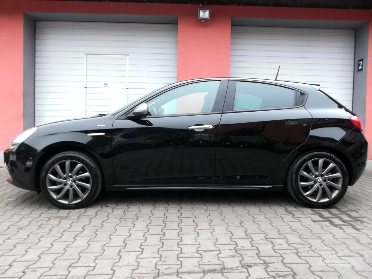 Alfa Romeo Giulietta, 2014 - pohled č. 2