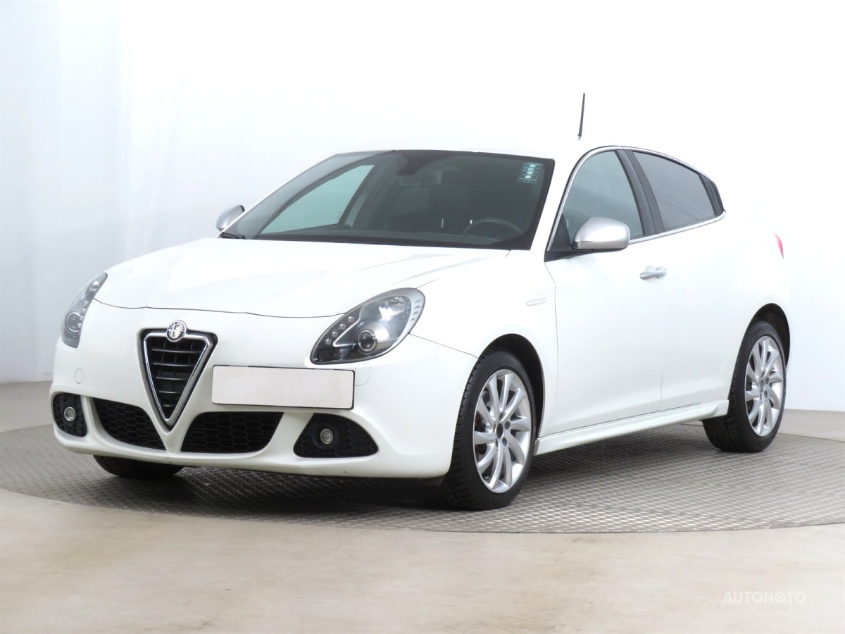 Alfa Romeo Giulietta, 2014 - pohled č. 3
