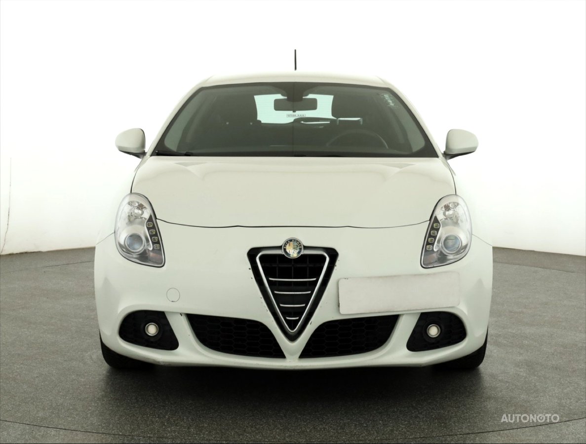 Alfa Romeo Giulietta, 2011 - pohled č. 2