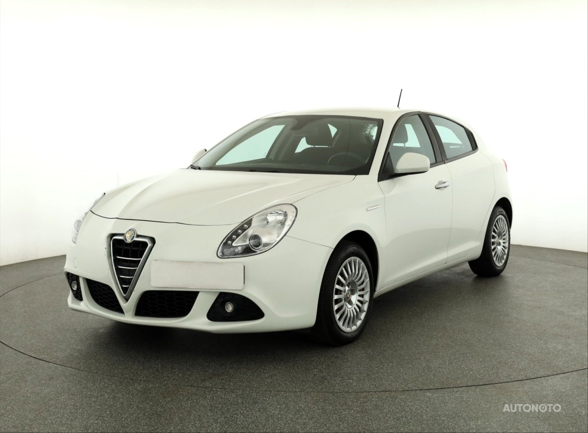 Alfa Romeo Giulietta, 2011 - pohled č. 3