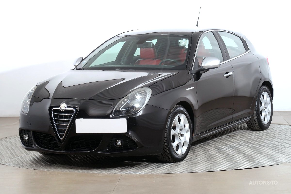 Alfa Romeo Giulietta, 2010 - pohled č. 3