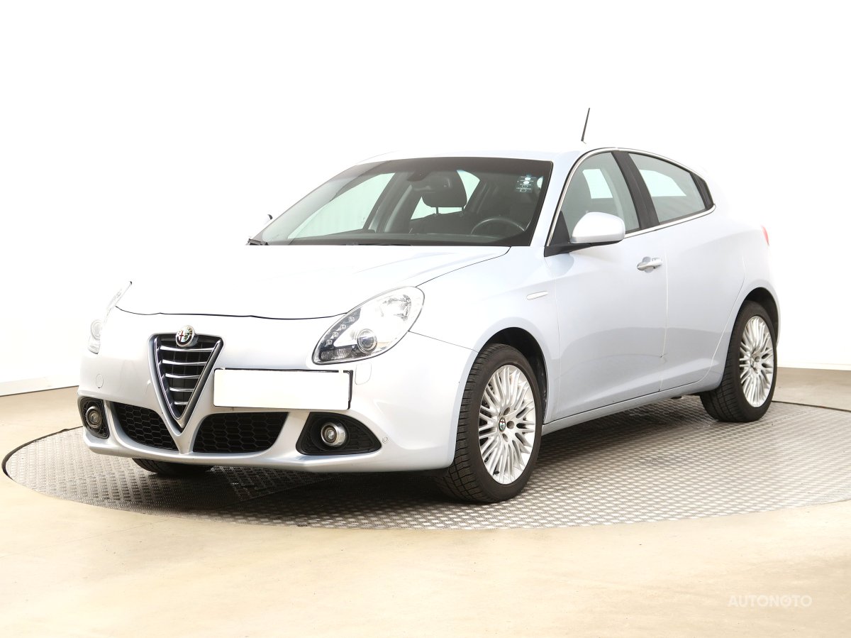 Alfa Romeo Giulietta, 2015 - pohled č. 3