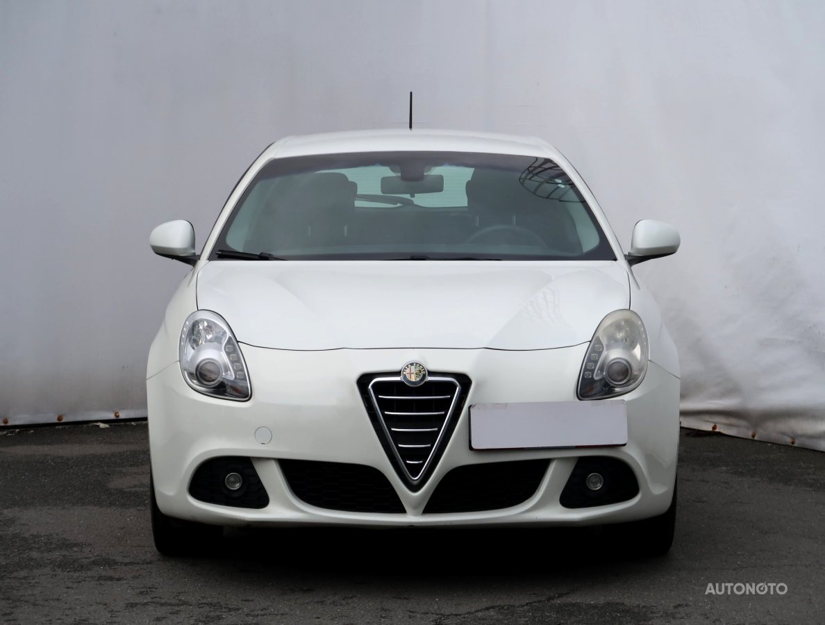 Alfa Romeo Giulietta, 2011 - pohled č. 2
