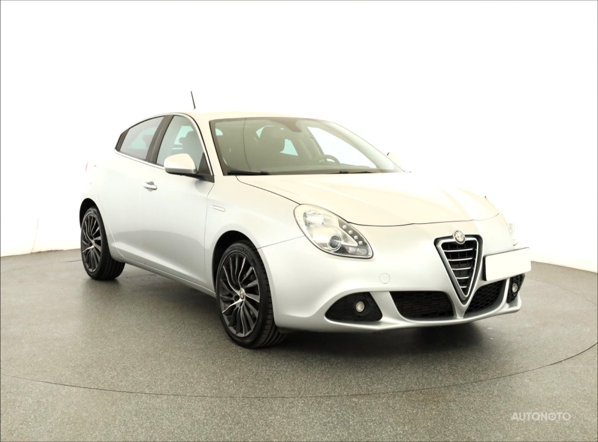 Alfa Romeo Giulietta, 2011 - celkový pohled