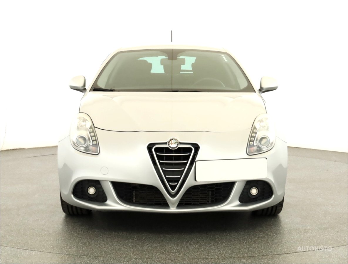 Alfa Romeo Giulietta, 2011 - pohled č. 2