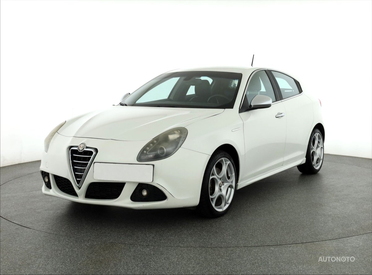 Alfa Romeo Giulietta, 2010 - pohled č. 3