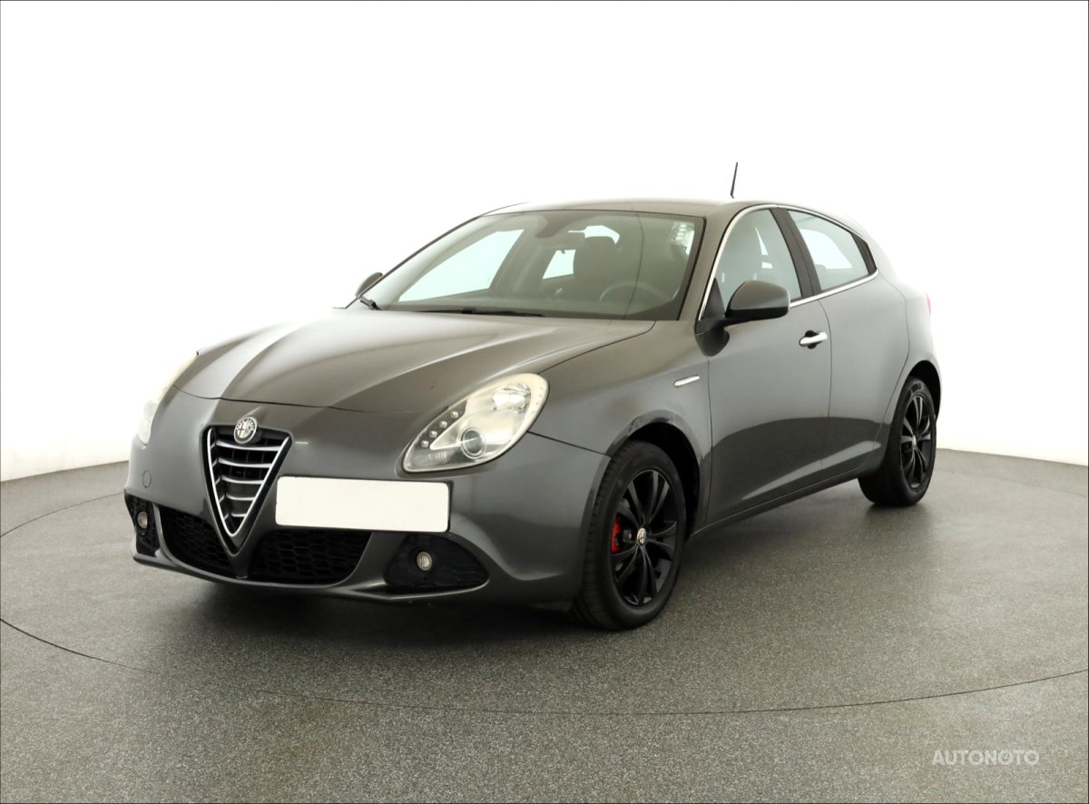 Alfa Romeo Giulietta, 2010 - pohled č. 3