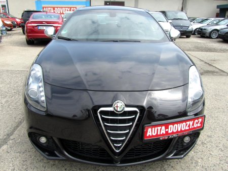 Alfa Romeo Giulietta, 2013 - pohled č. 2