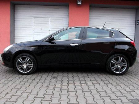 Alfa Romeo Giulietta, 2014 - pohled č. 2