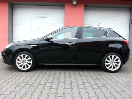 Alfa Romeo Giulietta, 2010 - pohled č. 2