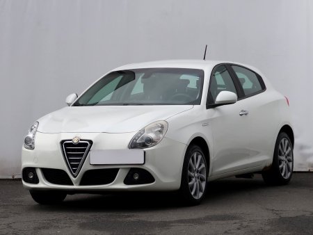 Alfa Romeo Giulietta, 2011 - pohled č. 3
