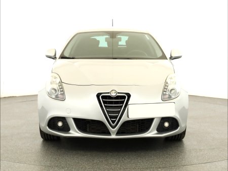 Alfa Romeo Giulietta, 2011 - pohled č. 2