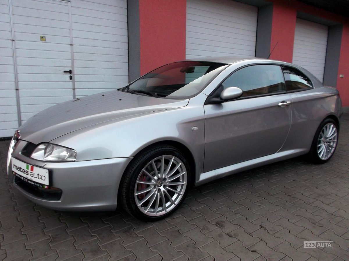 Alfa Romeo GT, 2006 - celkový pohled