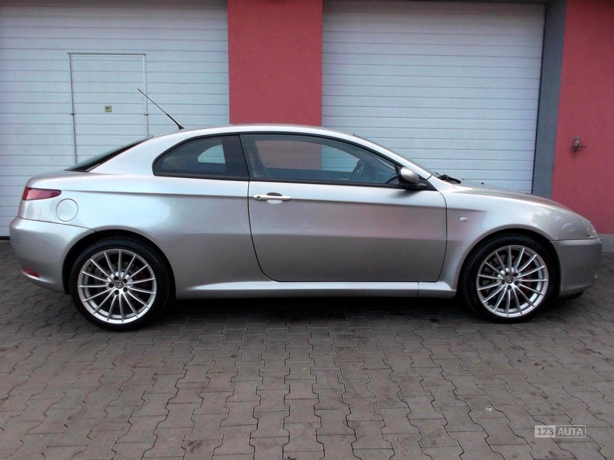 Alfa Romeo GT, 2006 - pohled č. 6