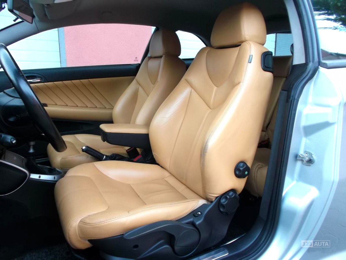 Alfa Romeo GT, 2006 - pohled č. 9