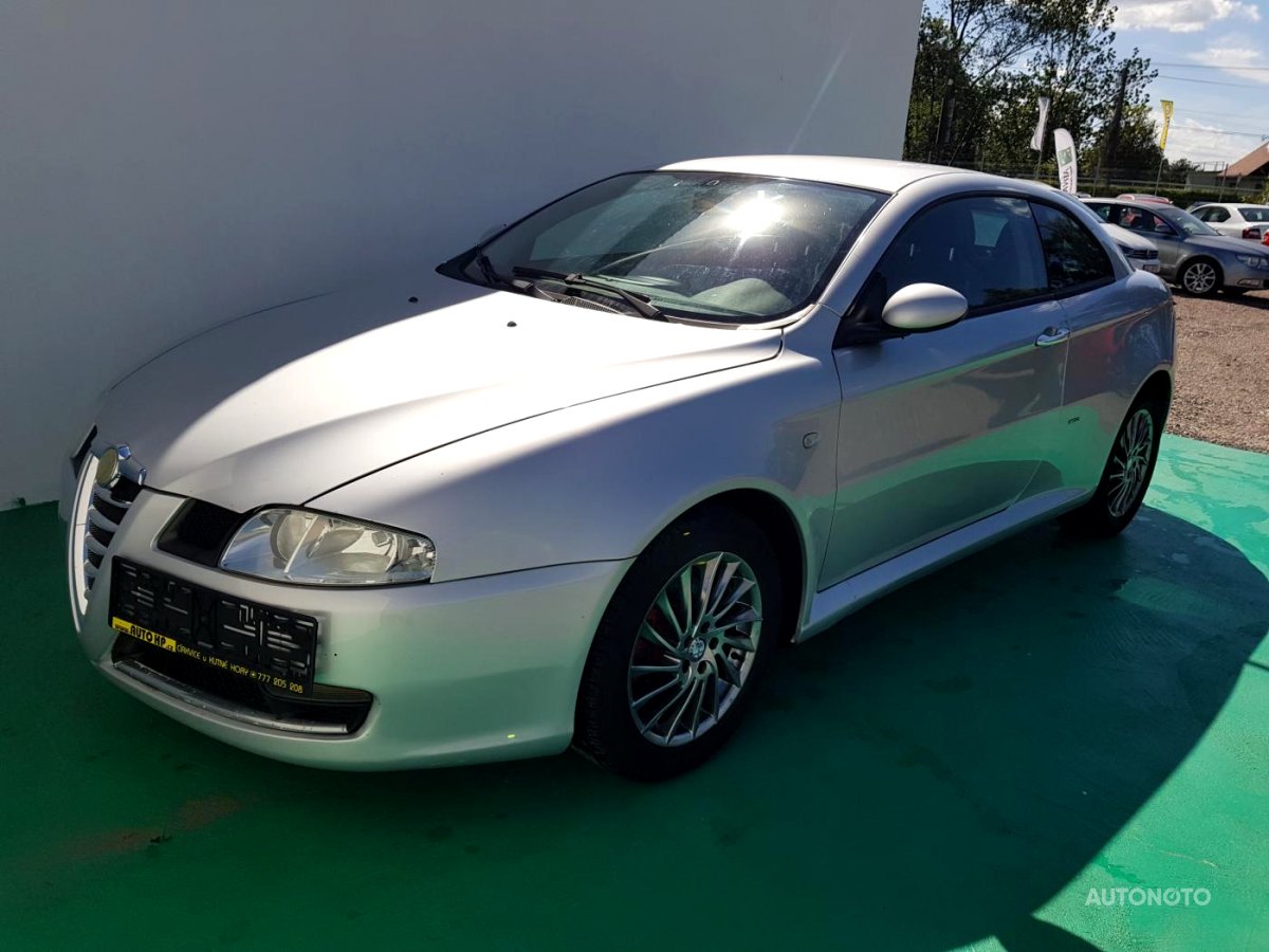 Alfa Romeo GT, 2008 - pohled č. 3