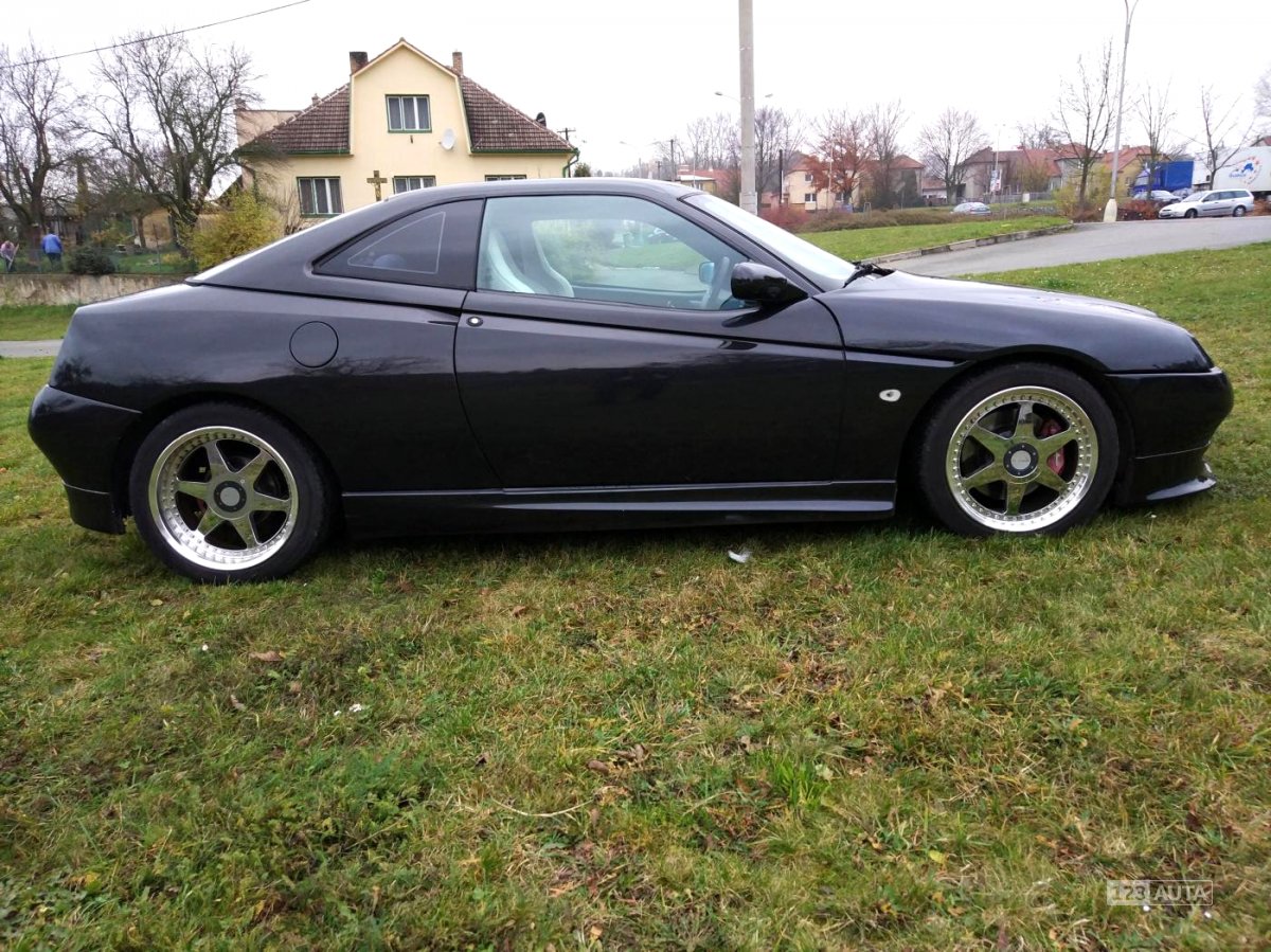 Alfa Romeo GTV, 1997 - pohled č. 5
