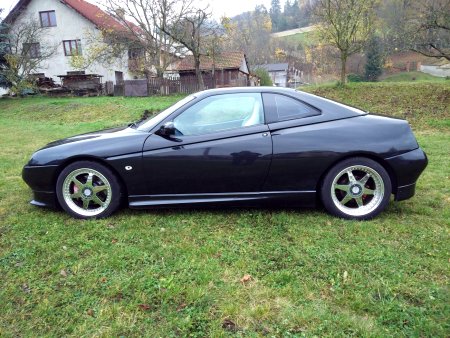 Alfa Romeo GTV, 1997 - pohled č. 9