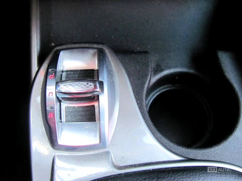 Alfa Romeo MiTo, 2009 - pohled č. 12