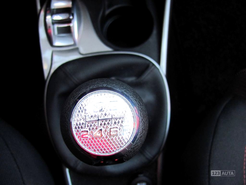 Alfa Romeo MiTo, 2009 - pohled č. 13