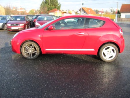 Alfa Romeo MiTo, 2009 - pohled č. 2