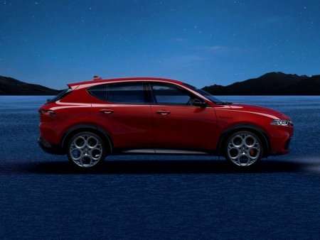 Alfa Romeo Ostatní, 2022 - pohled č. 2