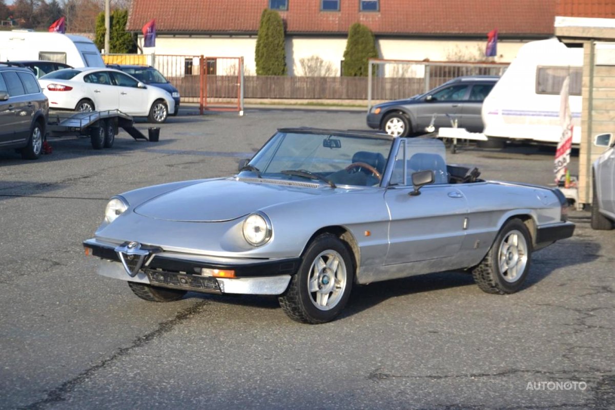 Alfa Romeo Spider, 1983 - celkový pohled