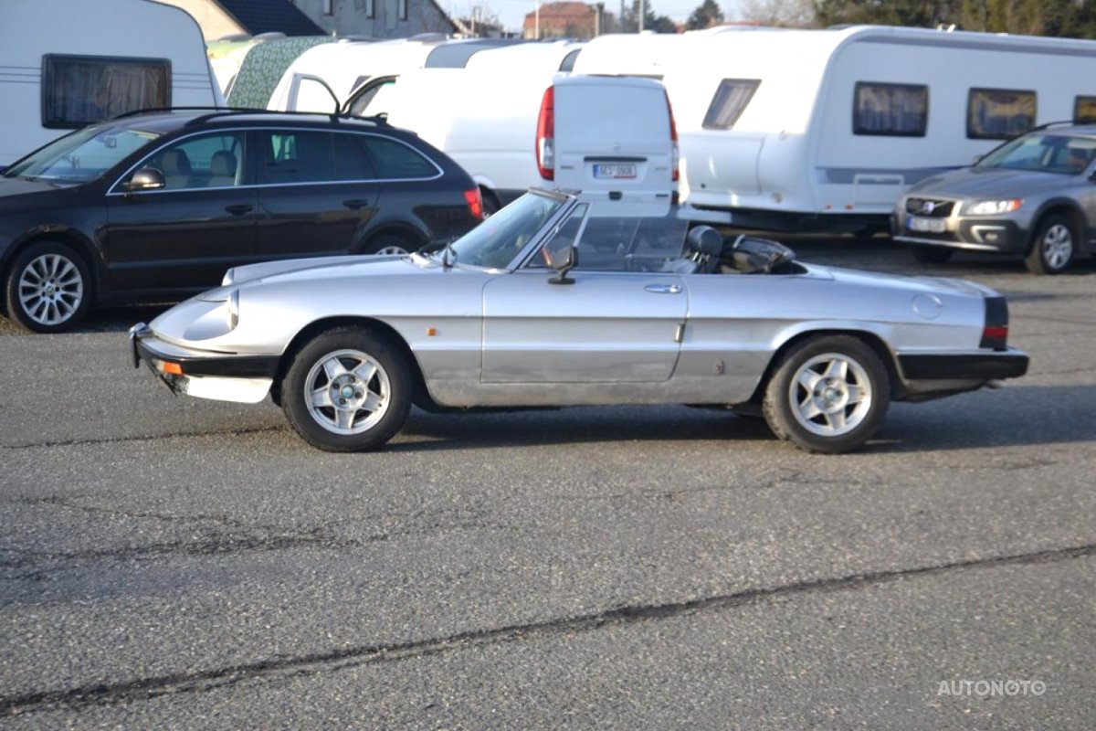 Alfa Romeo Spider, 1983 - pohled č. 3