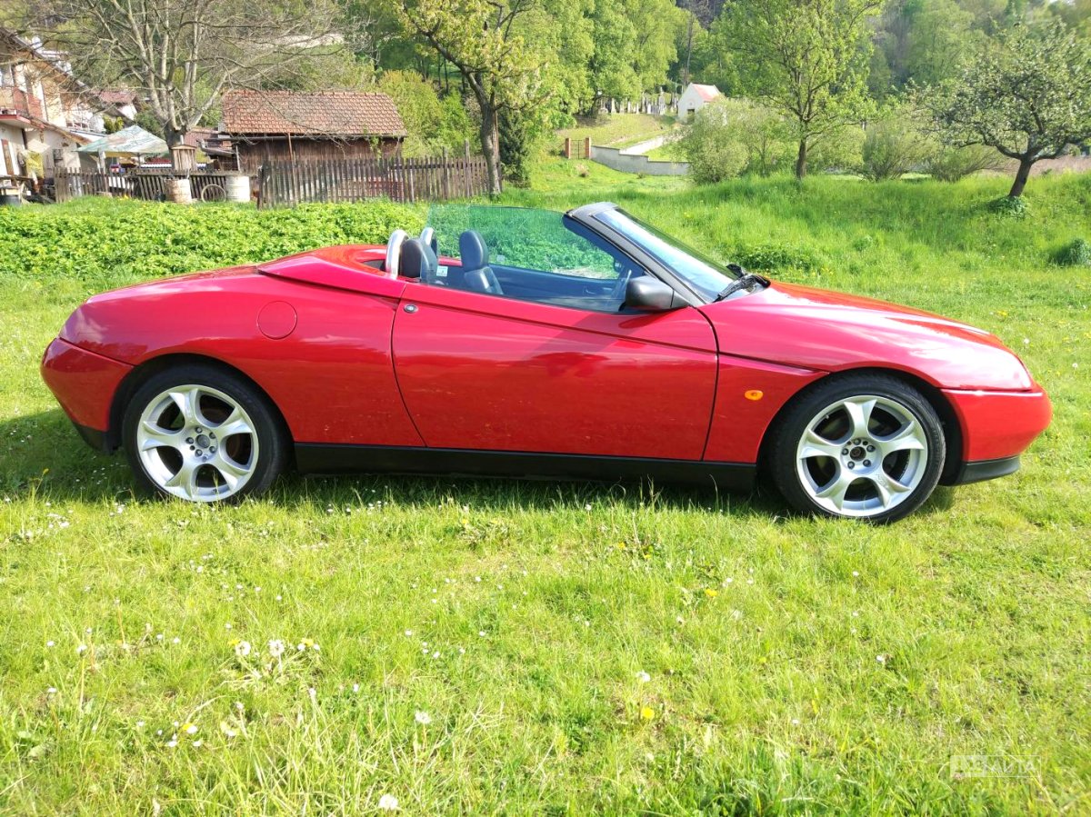 Alfa Romeo Spider, 1995 - pohled č. 4