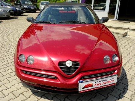 Alfa Romeo Spider, 1997 - pohled č. 3