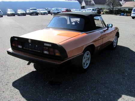 Alfa Romeo Spider, 1984 - pohled č. 2