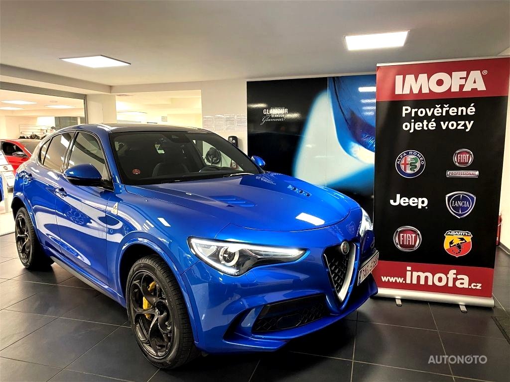 Alfa Romeo Stelvio, 2018 - celkový pohled