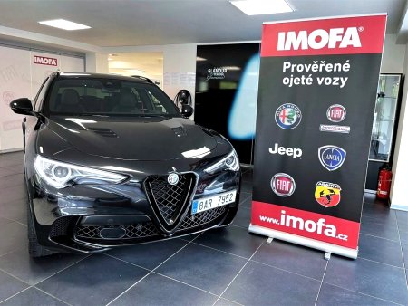 Alfa Romeo Stelvio, 2021 - pohled č. 2