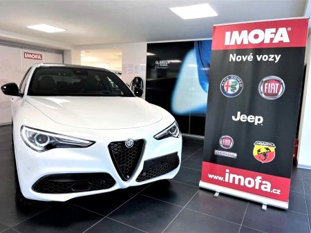 Alfa Romeo Stelvio, 2022 - pohled č. 2