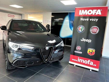 Alfa Romeo Stelvio, 2022 - pohled č. 2