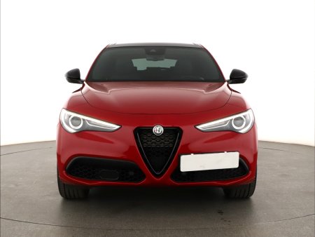 Alfa Romeo Stelvio, 2023 - pohled č. 2