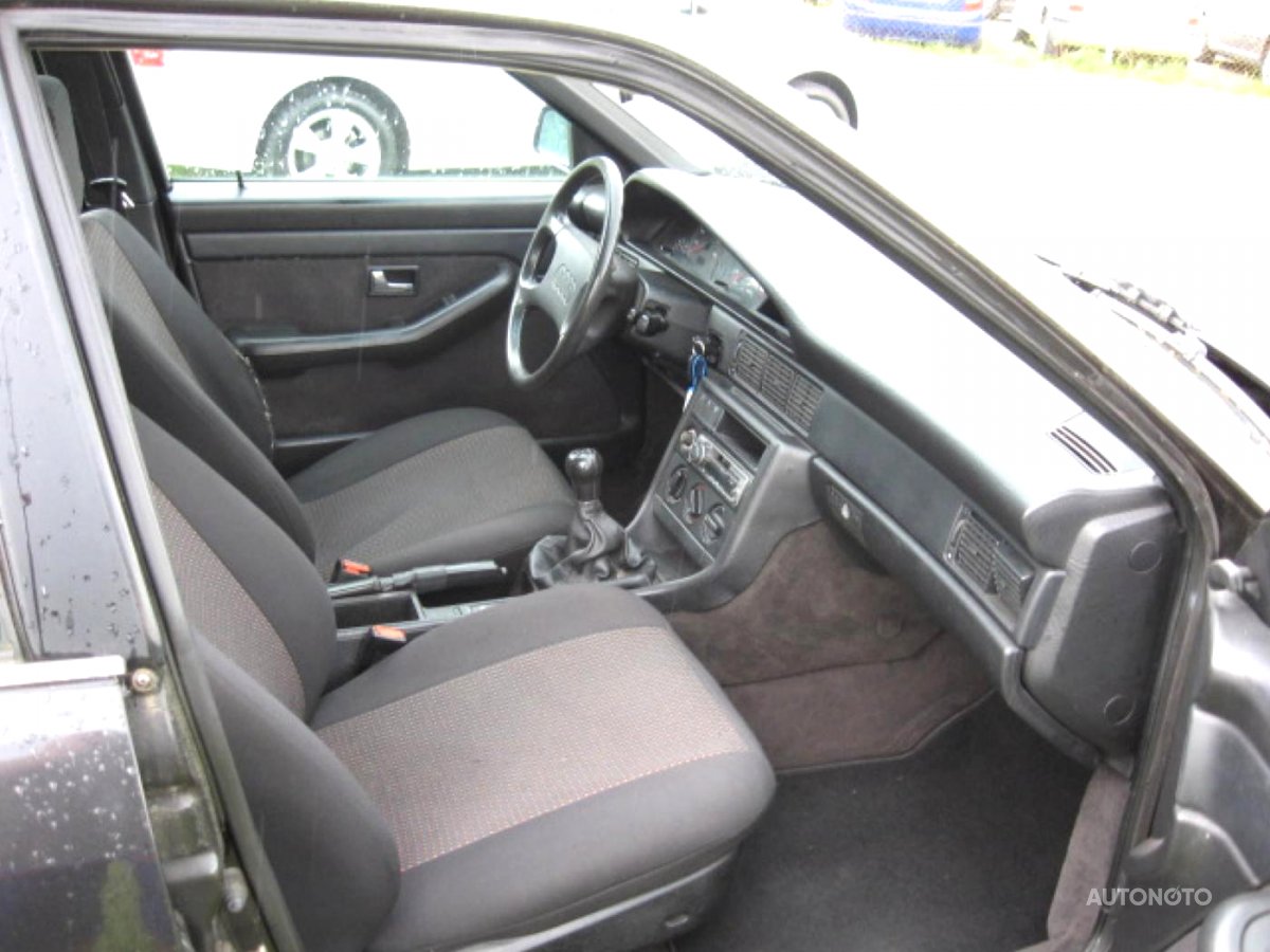 Audi 100, 1988 - pohled č. 9