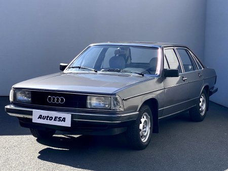 Audi 100, 1981 - pohled č. 3