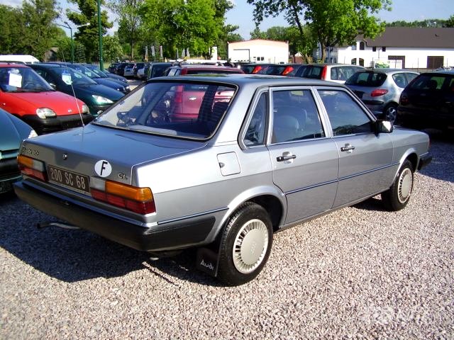 Audi 80, 1982 - pohled č. 10
