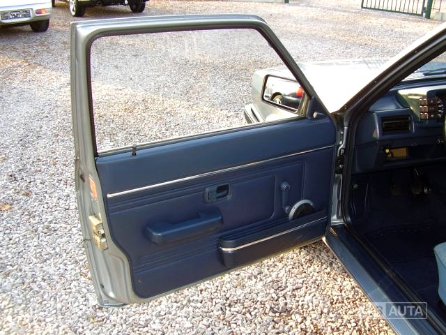 Audi 80, 1982 - pohled č. 11