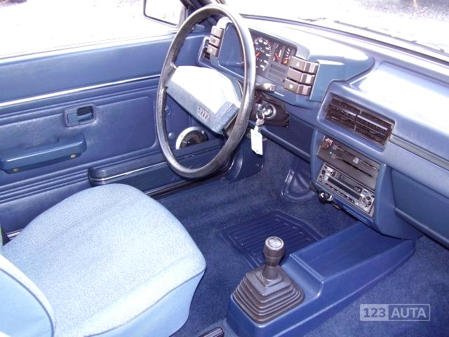 Audi 80, 1982 - pohled č. 15