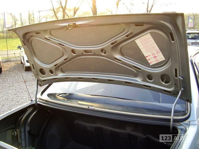 Audi 80, 1982 - pohled č. 22