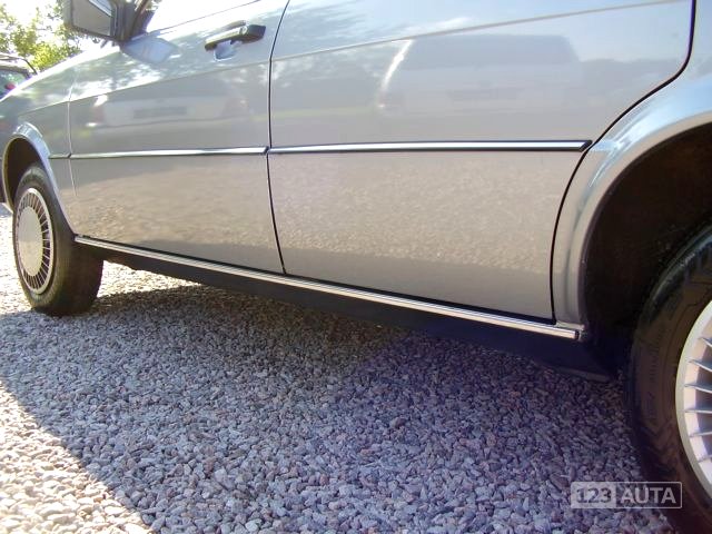 Audi 80, 1982 - pohled č. 24