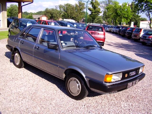 Audi 80, 1982 - pohled č. 27
