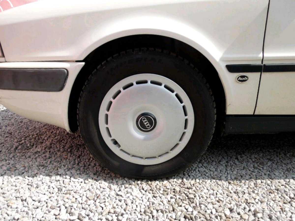 Audi 80, 1992 - pohled č. 10